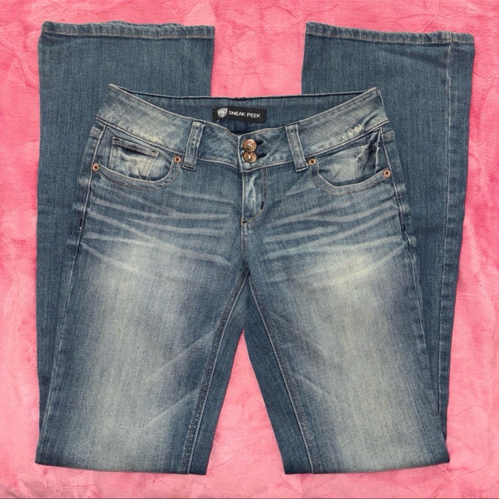 Sneak Peek Jeans